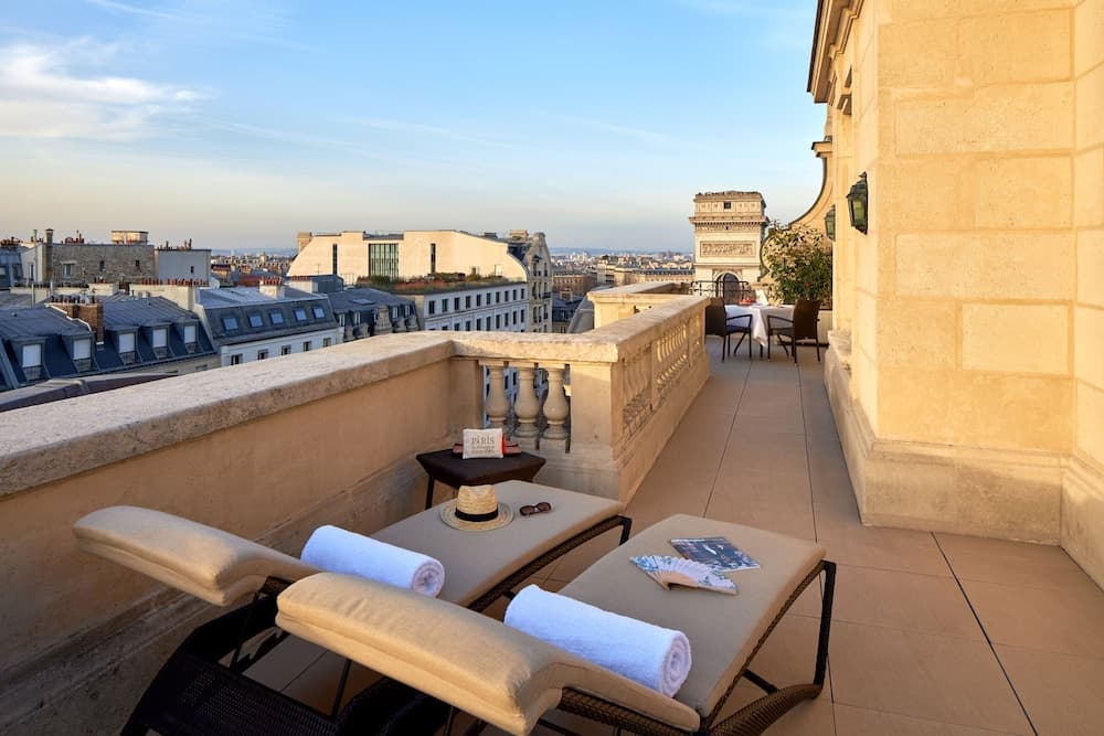 Hotel Raphael — 2