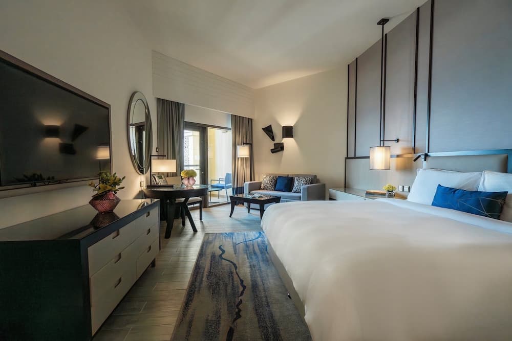 Amwaj Rotana, Jumeirah Beach - Dubai — 27