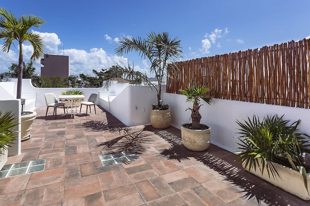 Fabiola Condo Hotel — 10