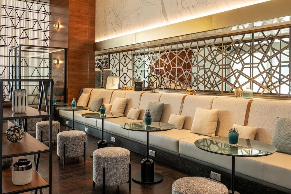 Sheraton Grand Hotel, Dubai — 12