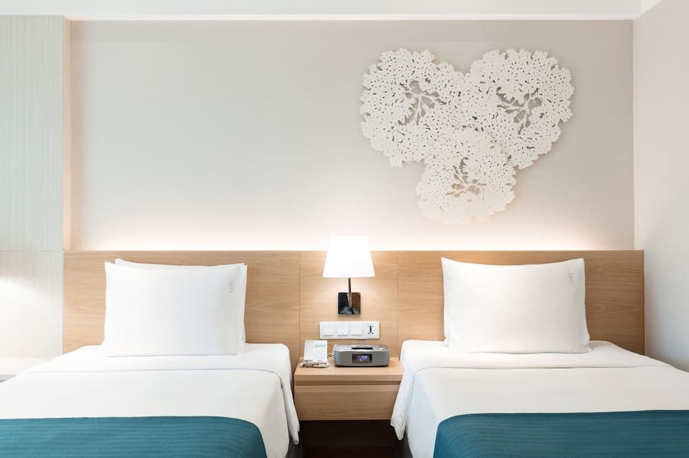 Holiday Inn Bangkok by IHG — 24