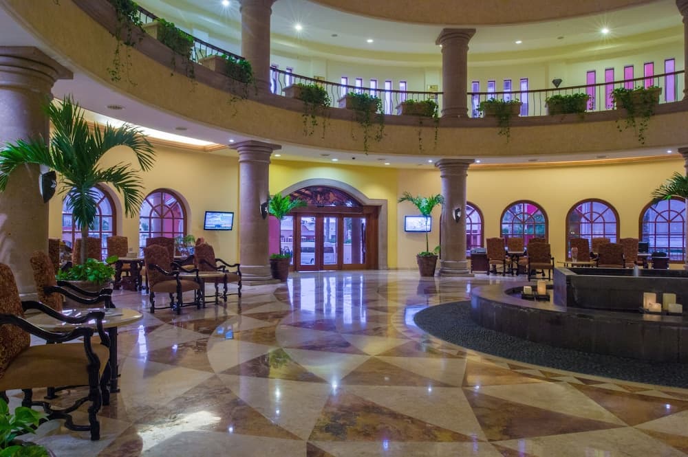 Resort Playa Grande & Grand Spa — 3
