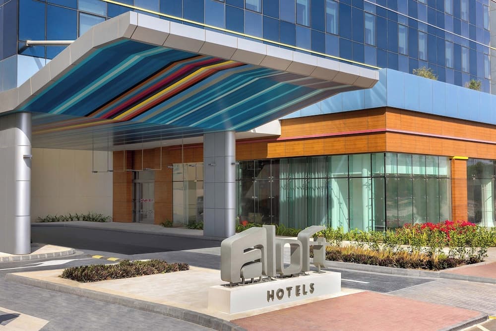 Aloft Al Mina Dubai — 1