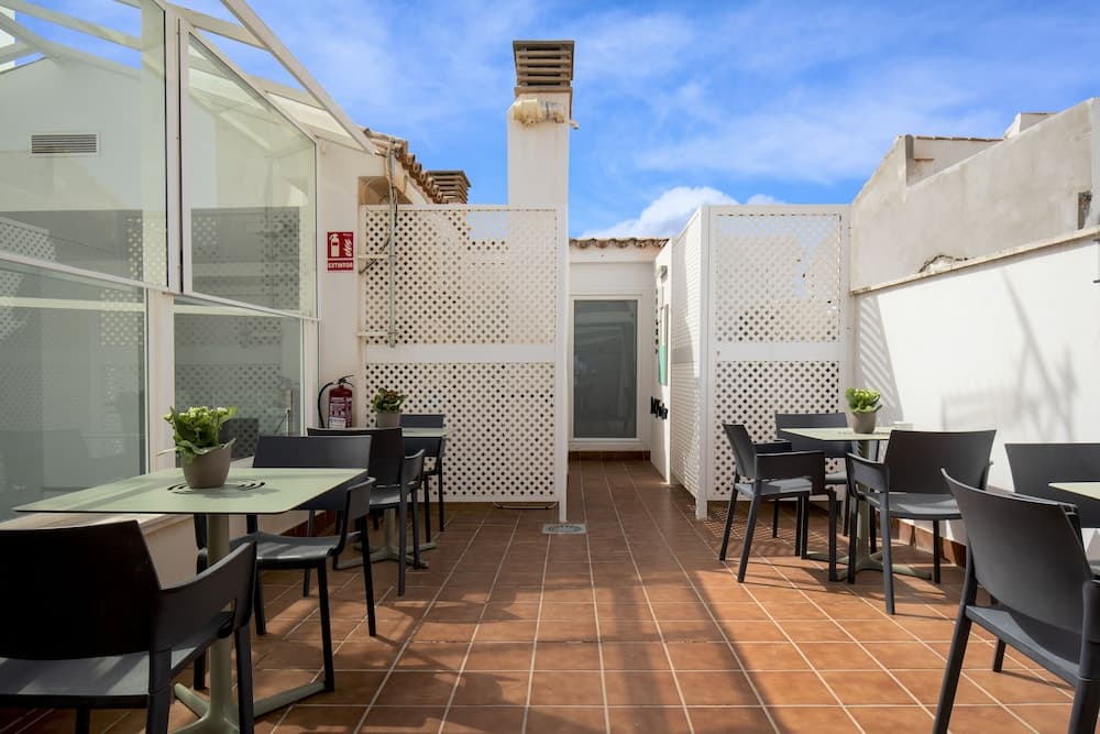 Suites del Pintor Appartamenti — 3