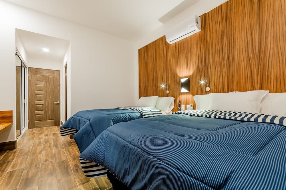 Sky Inn Cancún — 8