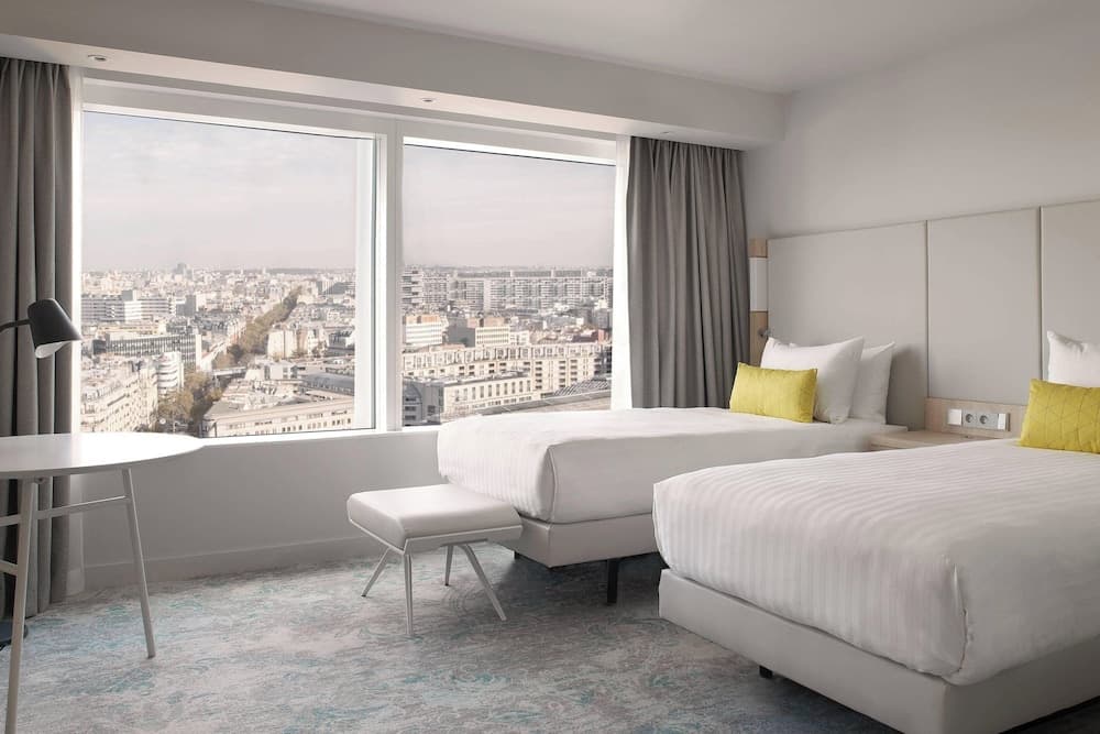 Courtyard by  Marriott Paris Gare de Lyon — 18