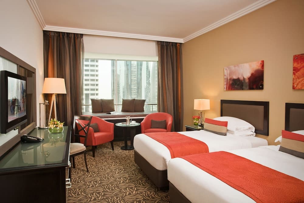 Towers Rotana — 12