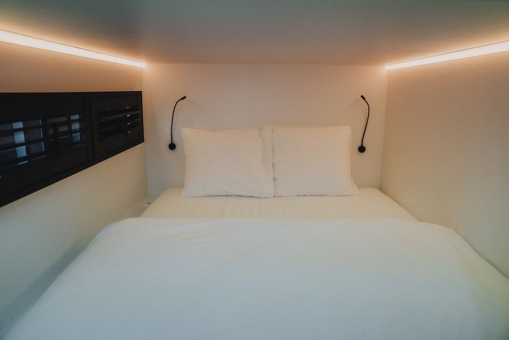 Dieses Hostel — 2