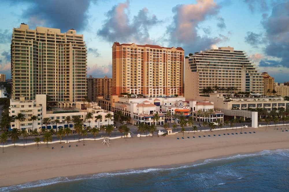 Marriott's BeachPlace Towers — 1