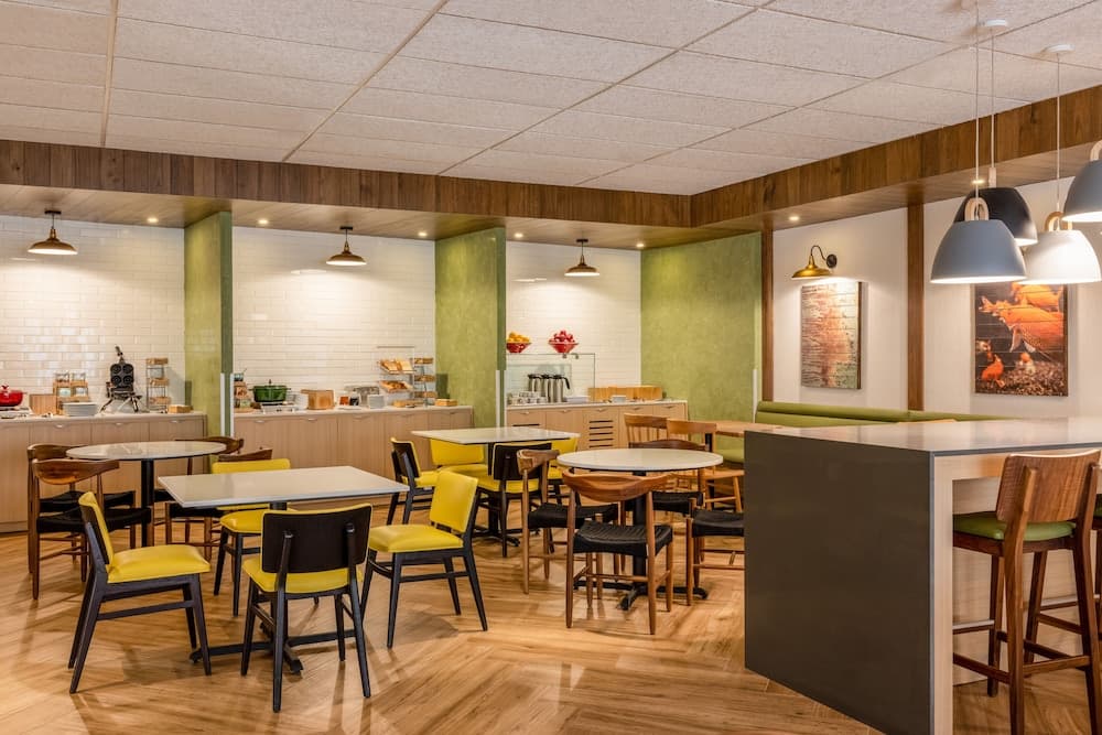Fairfield Inn & Suites by Marriott Cancun Centro — 24