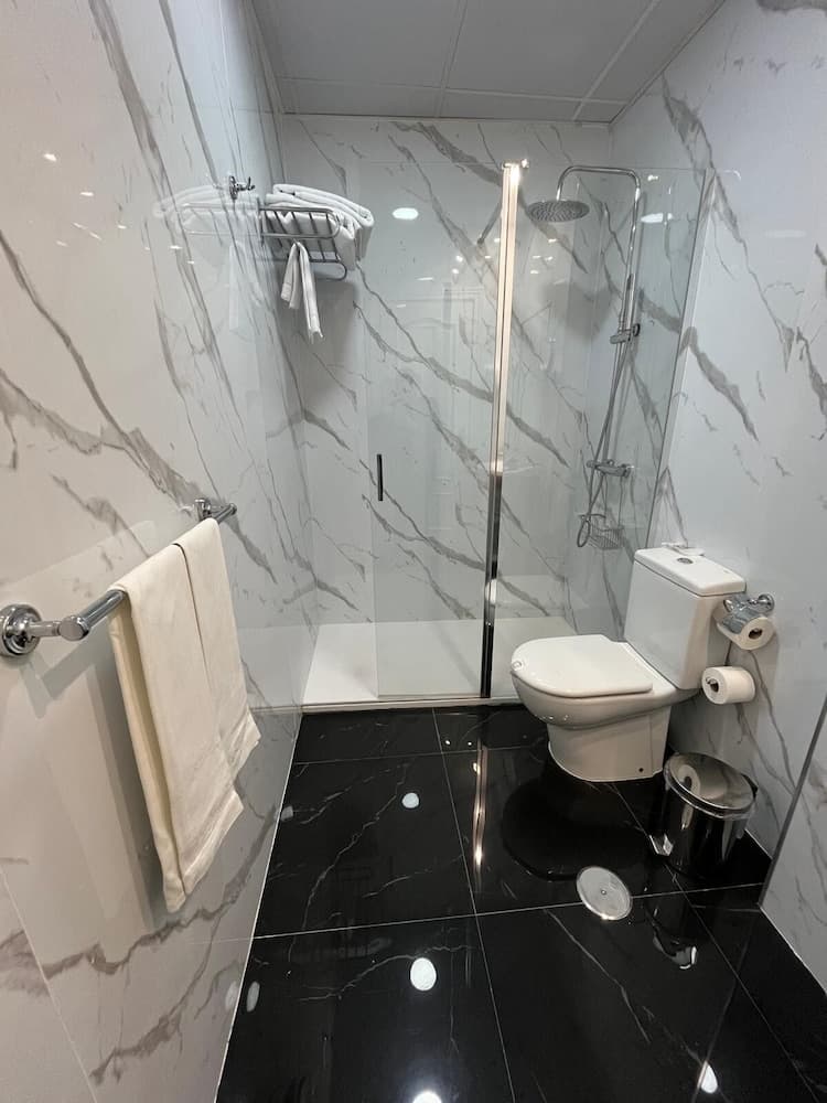 Hotel Boutique Adriano Sevilla — 10