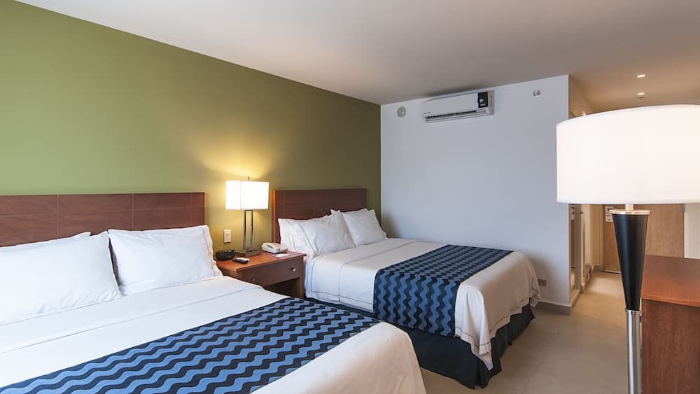 Holiday Inn Express Cabo San Lucas by IHG — 7