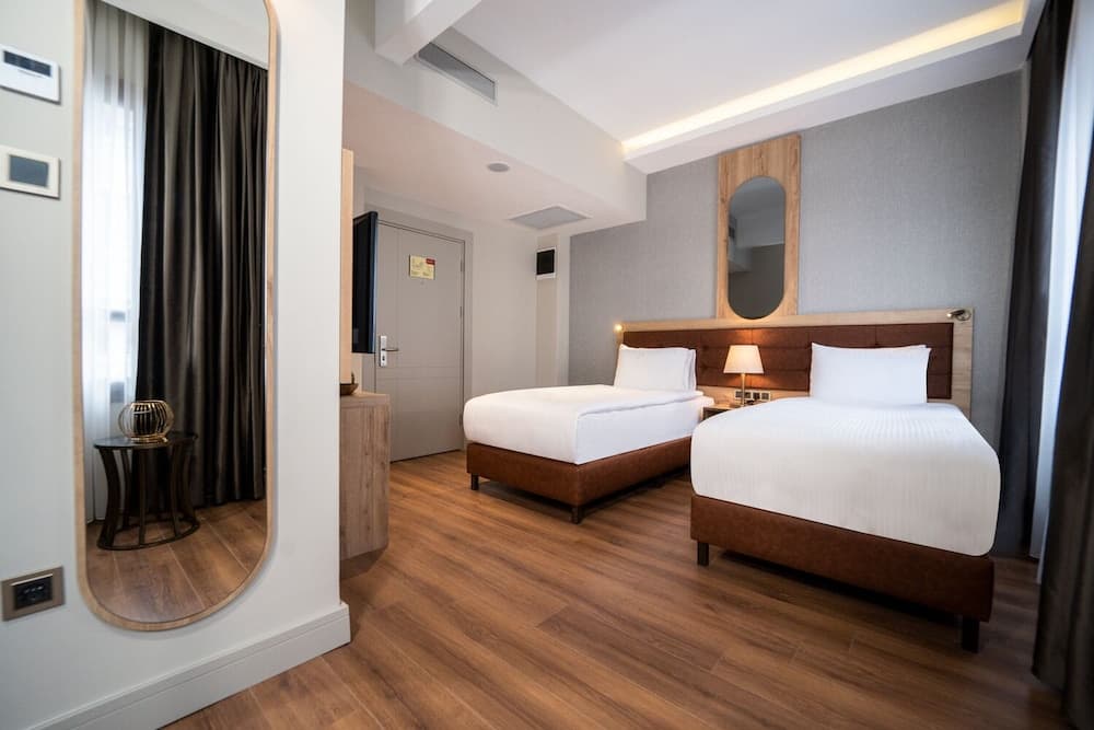 Grand Sirkeci Hotel — 19