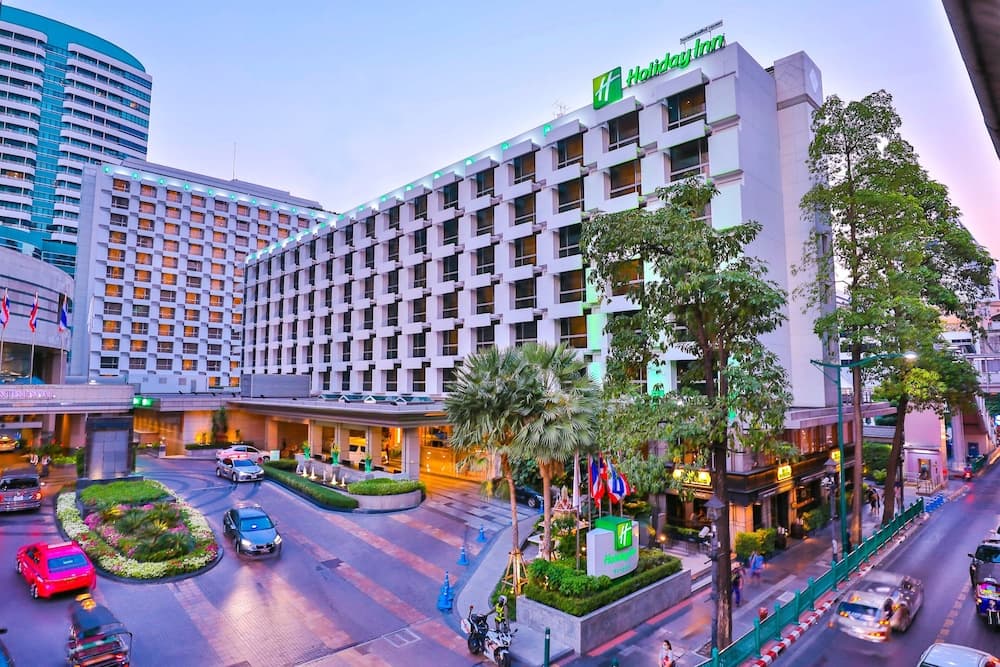 Holiday Inn Bangkok by IHG — 8