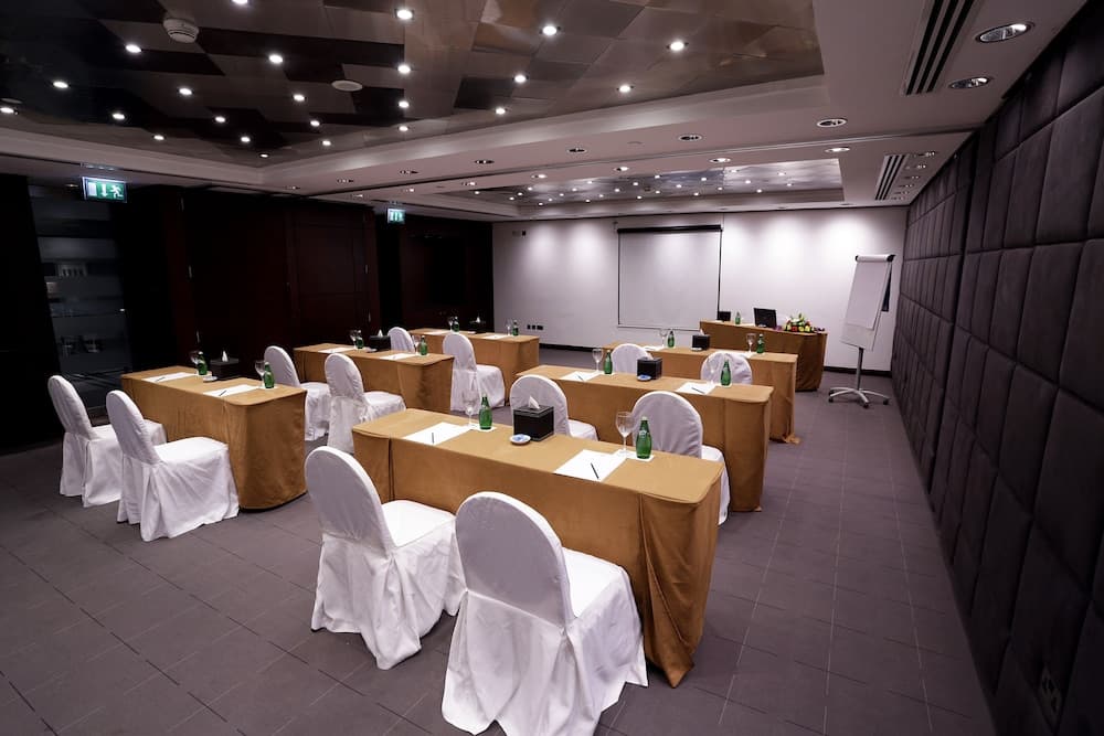 Ramada Plaza by Wyndham Dubai Deira — 24