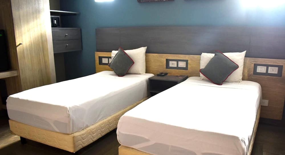 Illusion Xpress (Attraction Hotel Deluxe) — 12