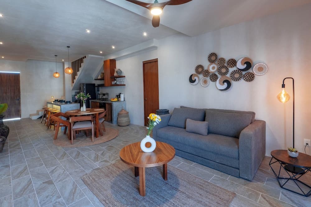 Otonomus Tulum — 11