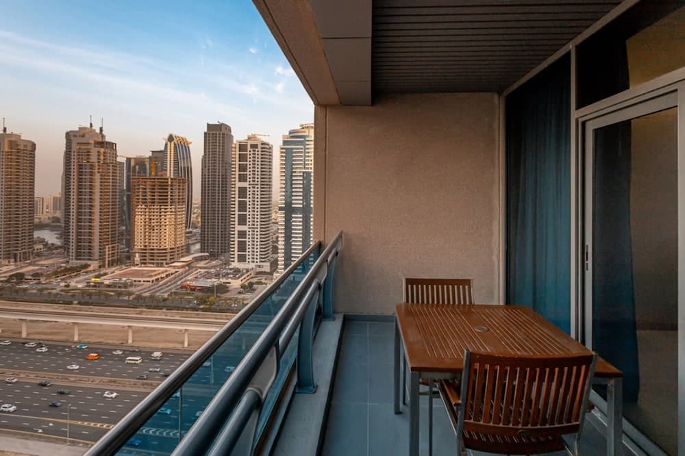 Radisson Blu Residence, Dubai Marina — 3