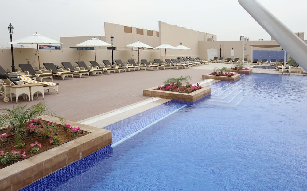 Metropolitan Hotel Dubai — 28