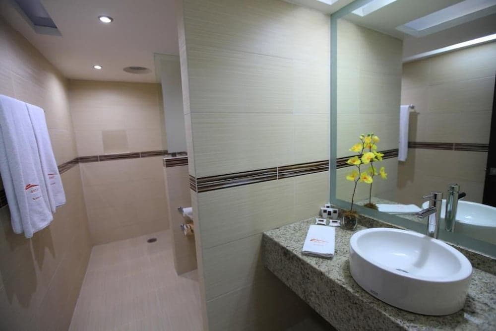 Hotel Astor — 23