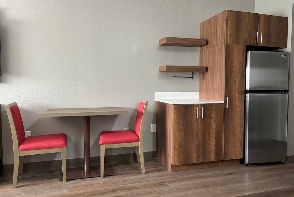 Hawthorn Extended Stay By Wyndham Ft Lauderdale Cypress Crk — 7