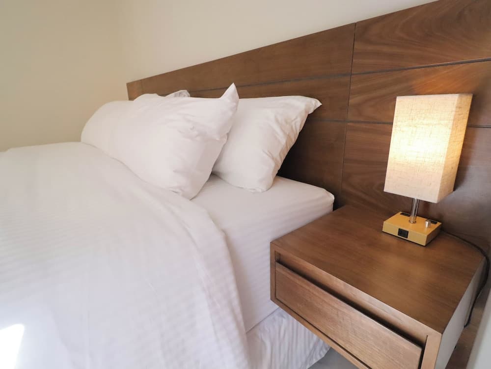 Hotel 28 — 17