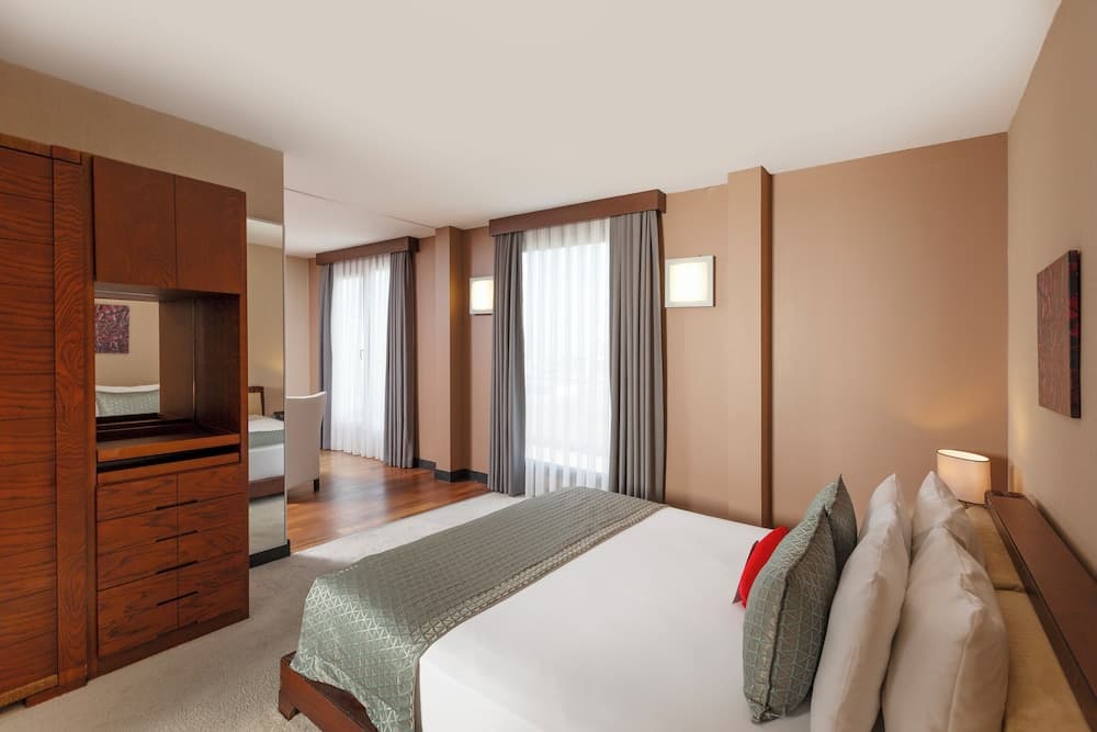 Hotel Nippon — 14