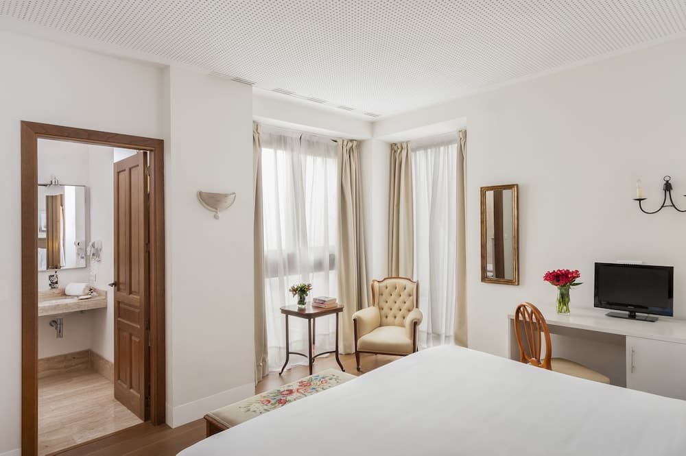 Hotel Amadeus Sevilla — 9