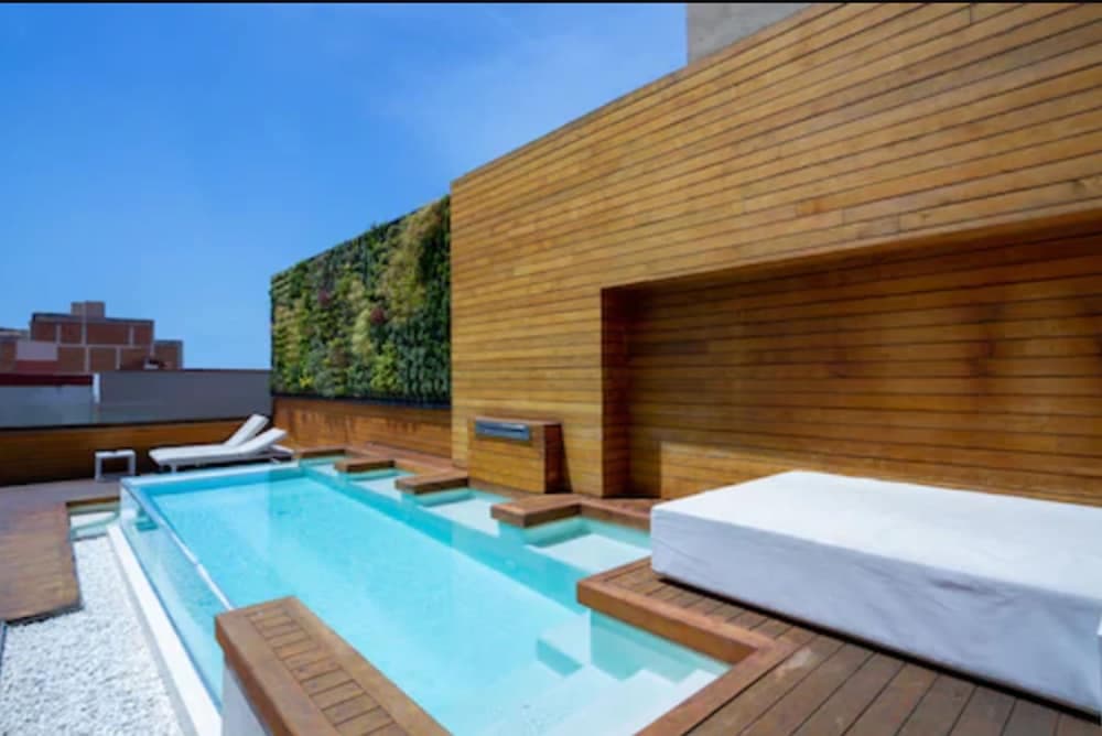 Hotel Well and Come Barcelona — 15