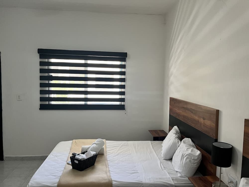 BALAM Playa - 15 Th. Ave

BALAM Playa - 15. Straße — 14