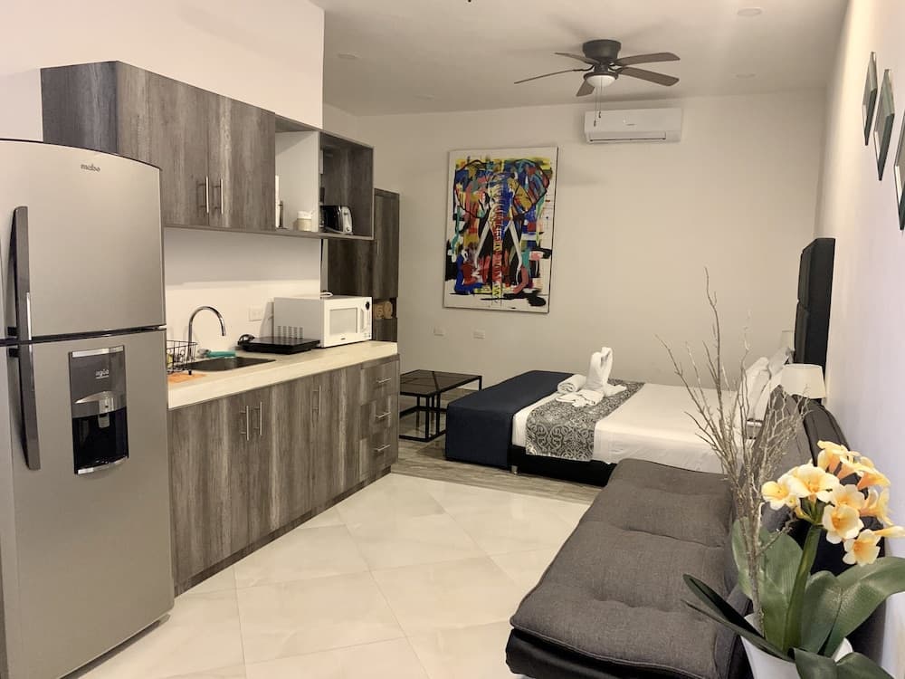 SILVERSANDS Hotel Boutique - 5Th Ave — 16
