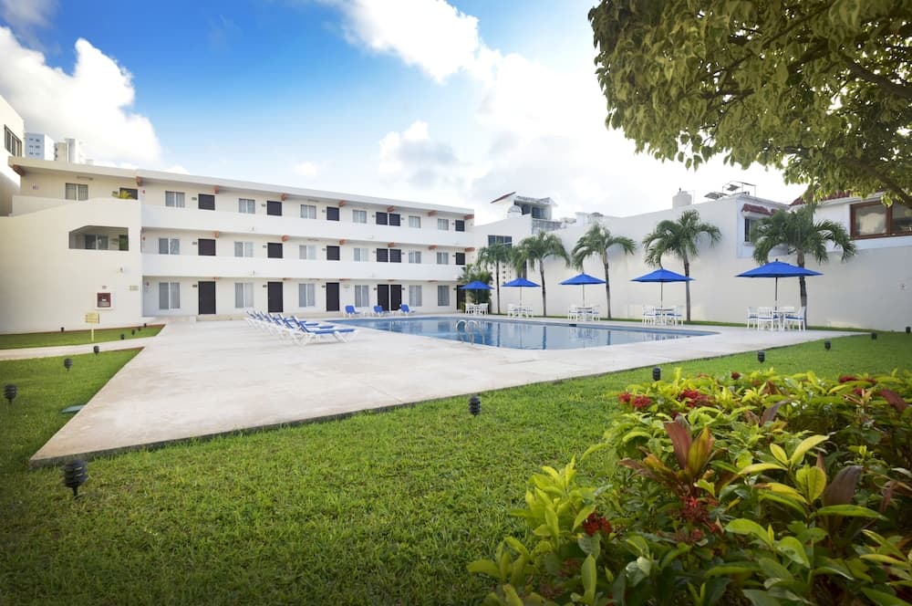 Hotel Bonampak — 25