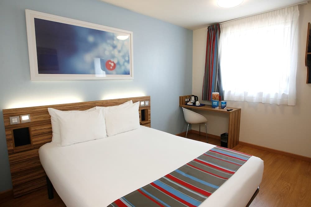 Travelodge Barcelona Poblenou — 18