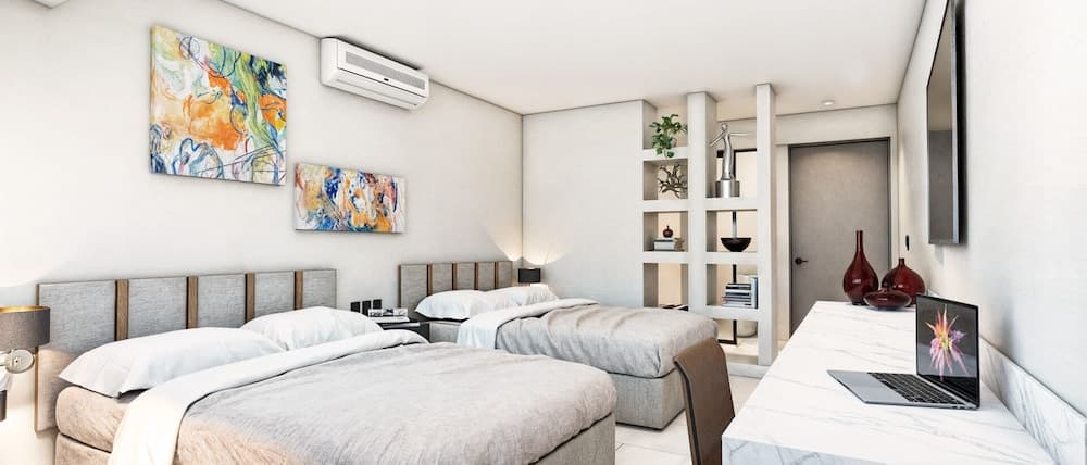 Colmena Marina Hotel — 8