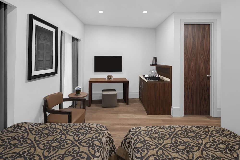 Akka Suites Taksim — 11