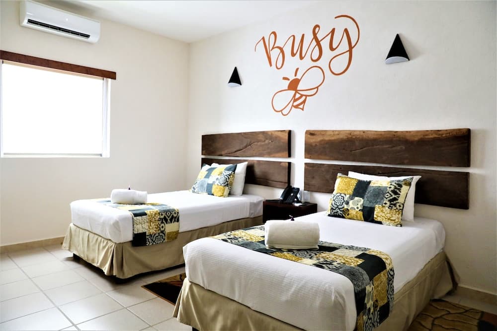 Hotel 12 Bees — 29