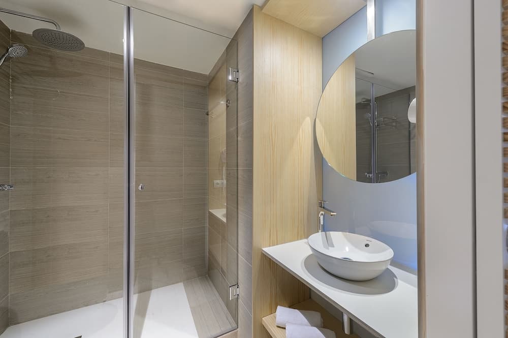 Hotel Vibra Cala Tarida — 15