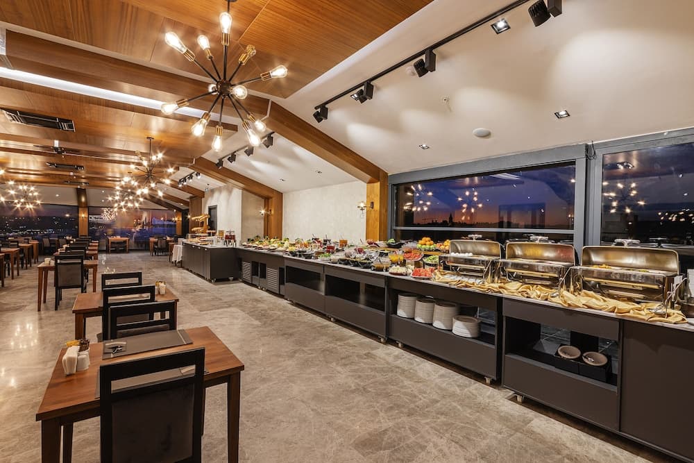 Demiray Hotel & Spa — 18