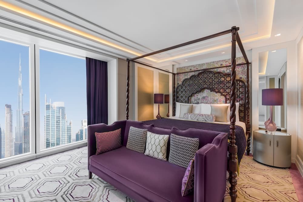 Taj Dubai — 21