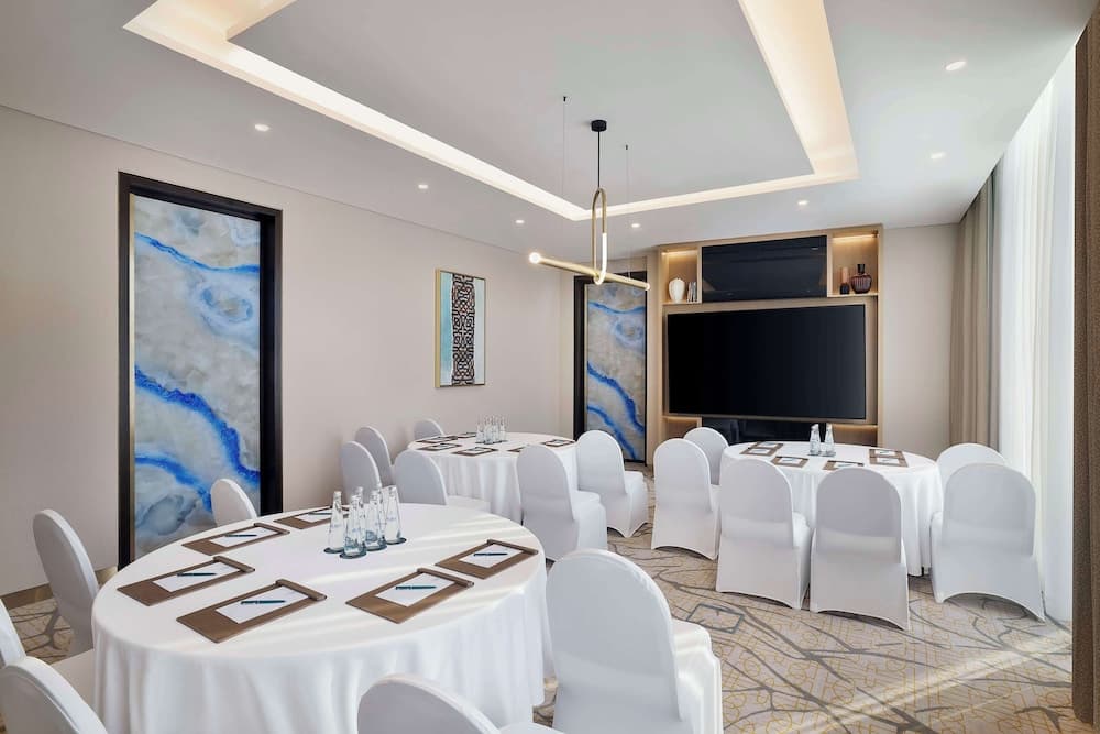 Embassy Suites By Hilton Dubai Business Bay — 20