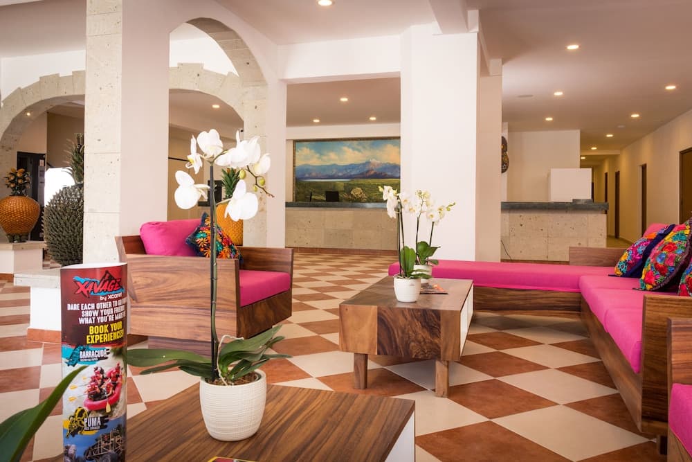 Nomads Party Hotel & Hostal — 6