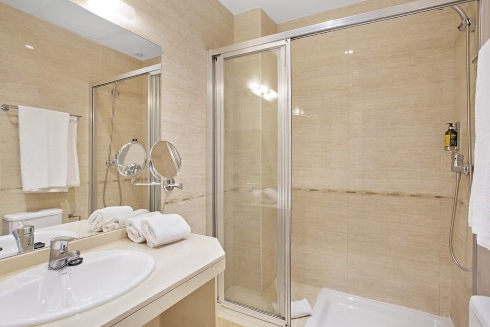 Apartamentos Metrópolis Sevilla — 20