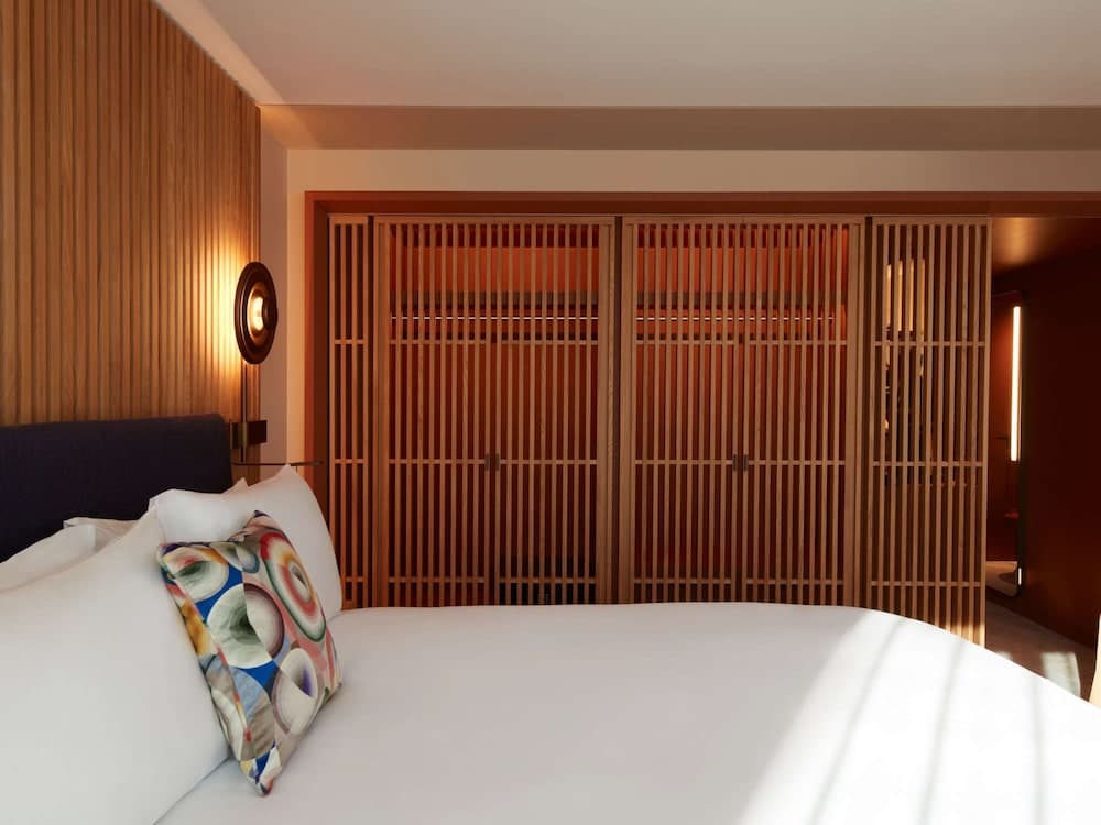 SO/ Paris Hotel — 10