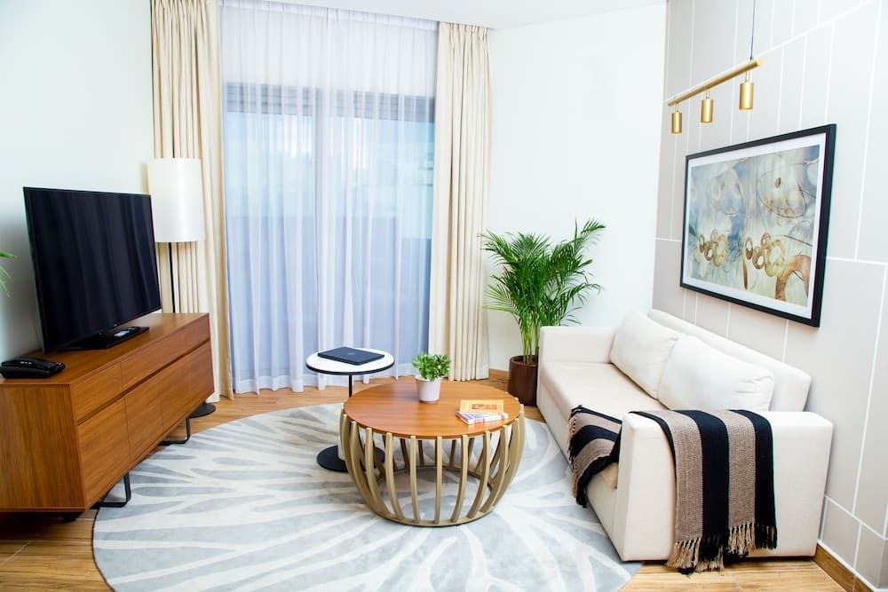 Adagio Premium The Palm — 27