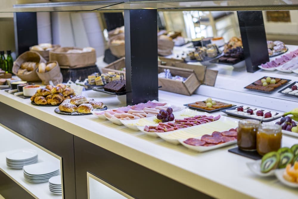 Hotel Boutique Atarazanas Málaga — 16