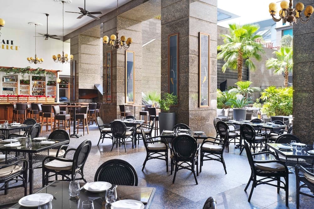 The Ritz-Carlton, Dubai International Financial Centre — 25