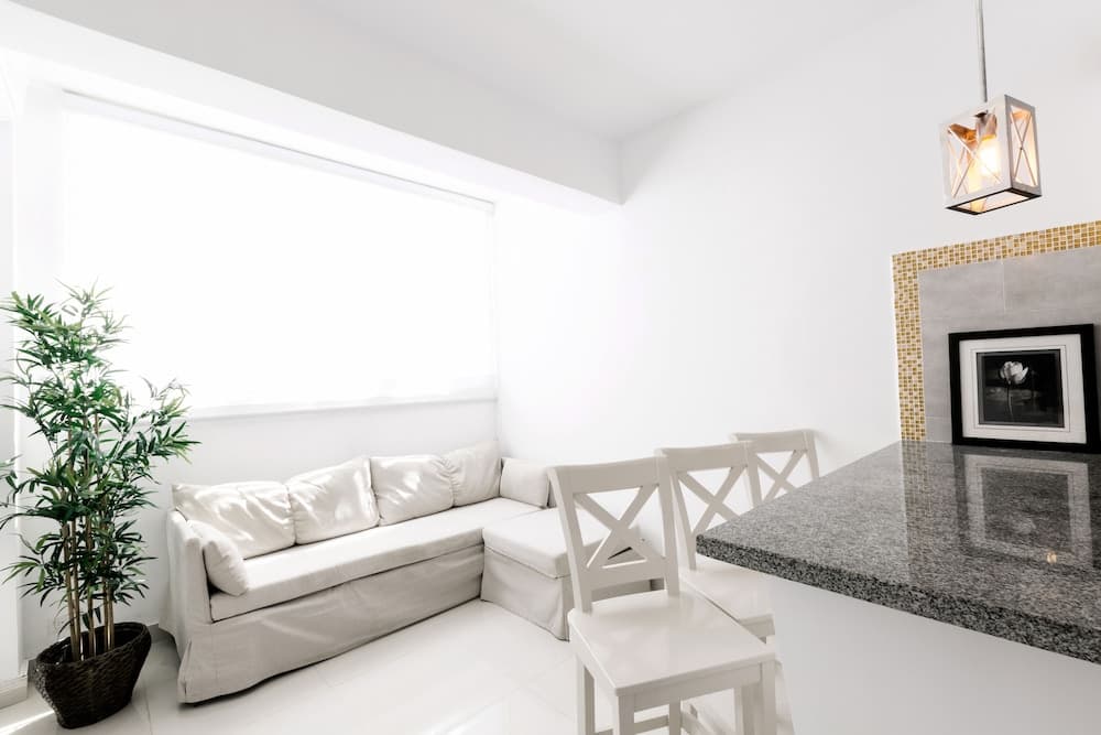 Ducassi Suites Rooftop Pool Beach Club & Spa — 19