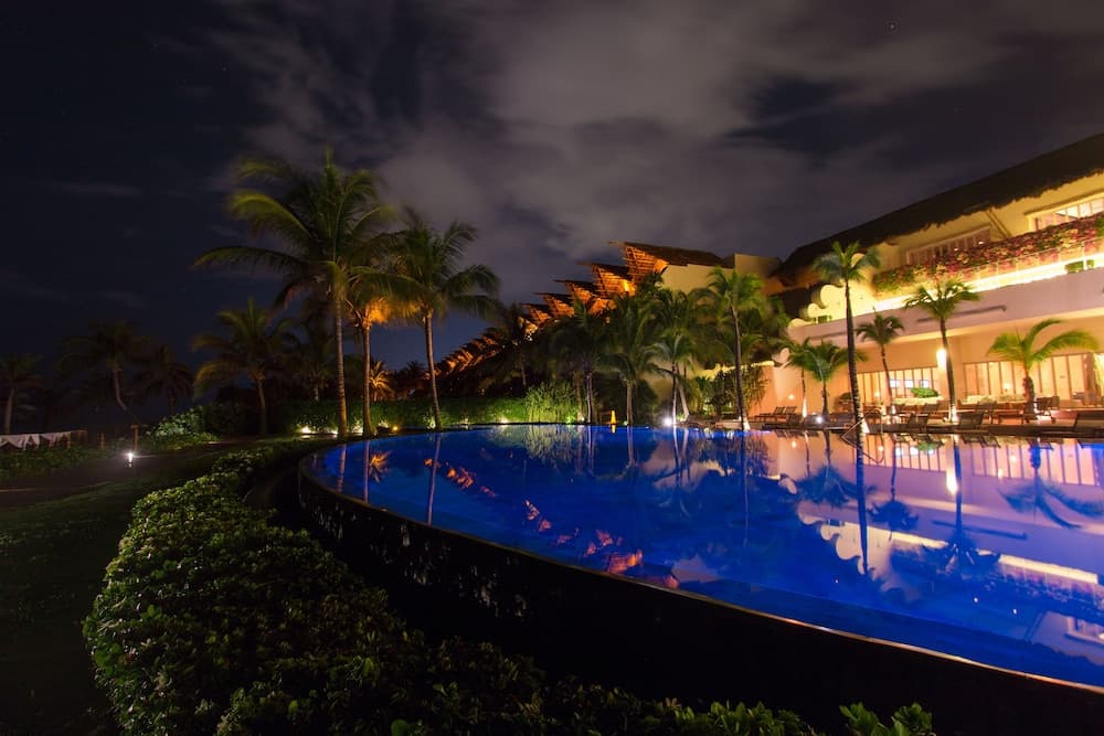 Ambassador at Grand Velas All Inclusive — 6