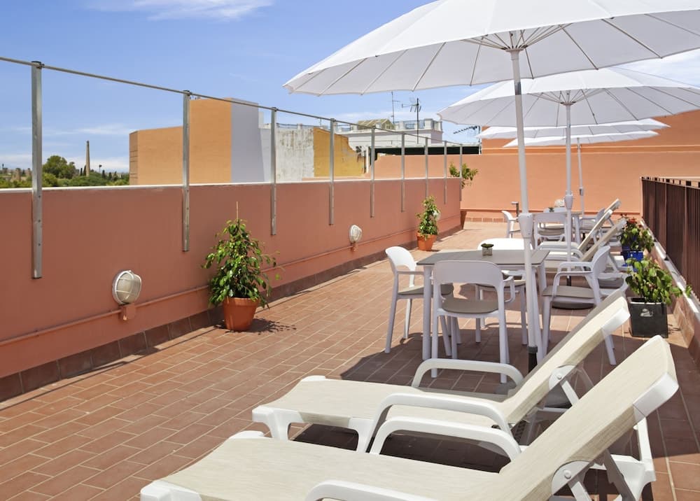 Apartamentos Metrópolis Sevilla — 2