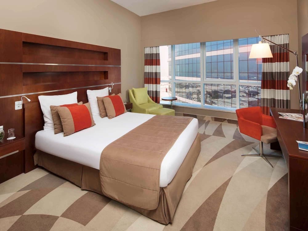Novotel Dubai Al Barsha — 19